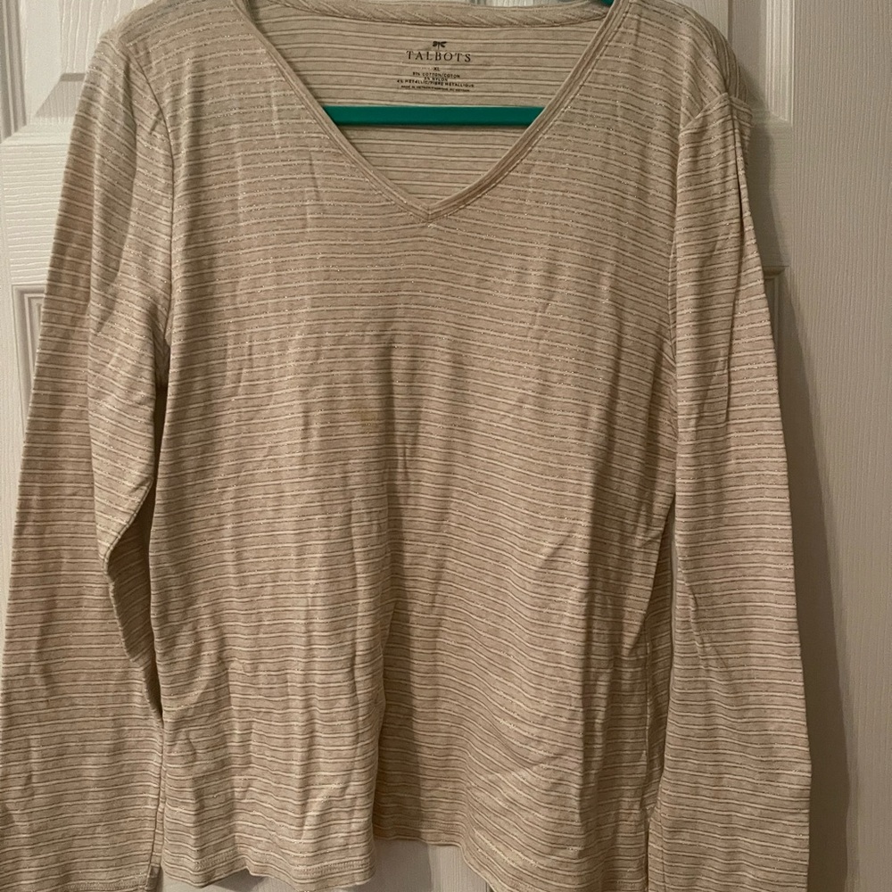 Talbots gold white stripe holiday sparkle XL EUC v-neck long sleeve top.